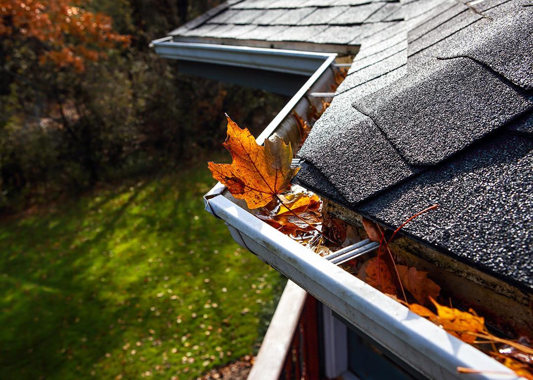 Fall home maintenance checklist 2025