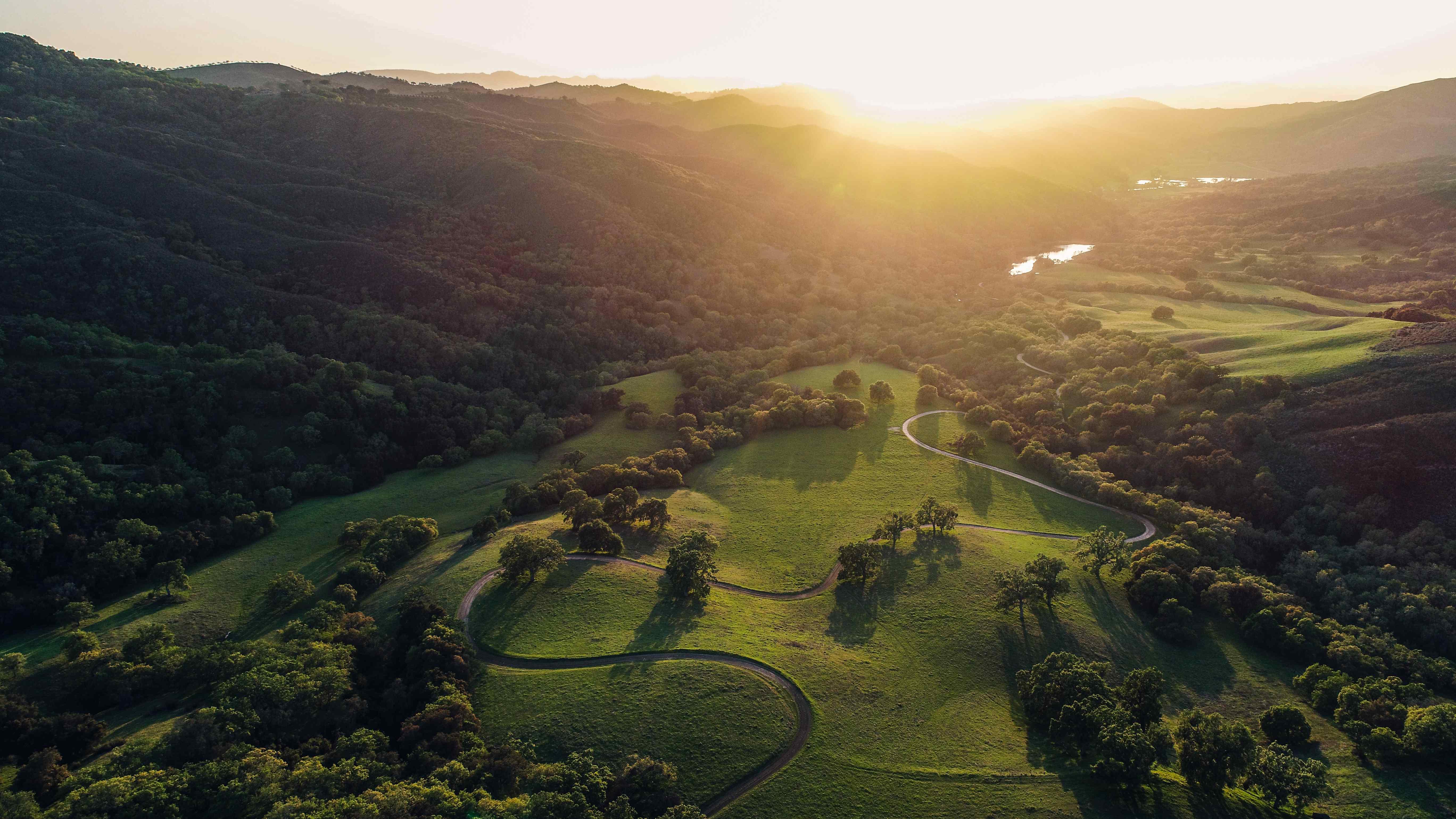 epic drone shot of paso robles landscape