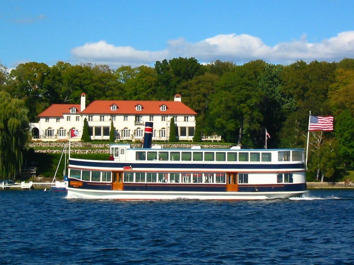 wp content/uploads///Lake Geneva Cruise Lines