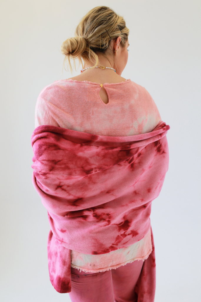 wp content/uploads///CASHMERE WRAP x