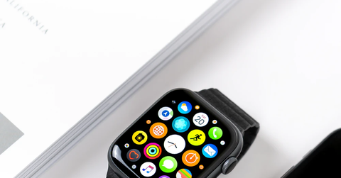 Apple Watch Series 6 Offering Free Repairs For Faulty Displays