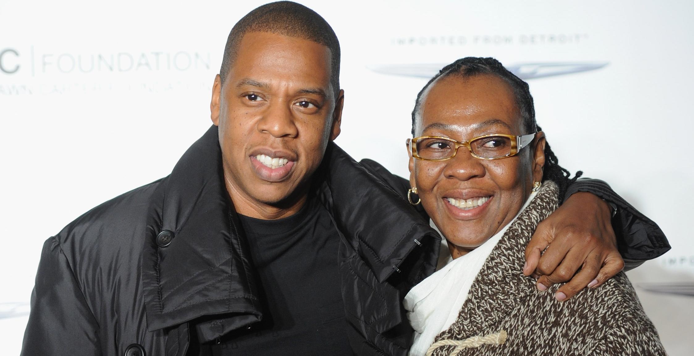 jay z poses with his mother gloria carter during an evening of making the ordinary extraordinary