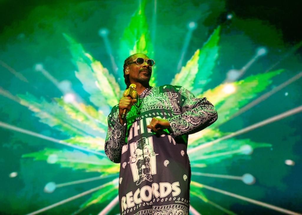 10 pop culture moments that destigmatized weed