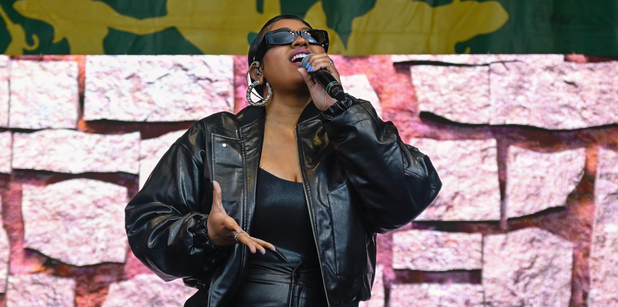 jazmine sullivan performs during the nd annual new orleans jazz heritage festival