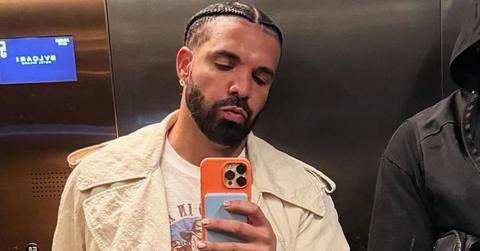 Drake poses for IG selfie