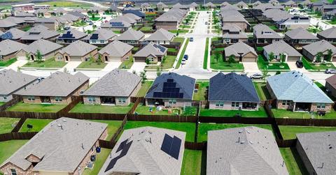 find a neighborhood tx