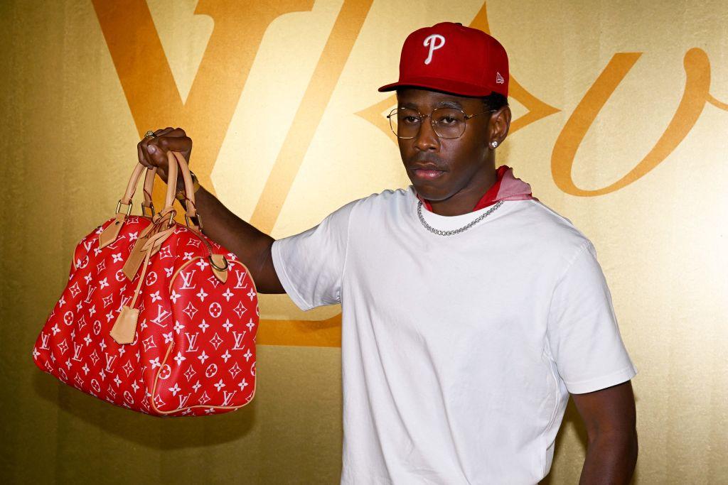  Gregory Okonna, aka Tyler, The Creator, poses for a photocall at the Louis Vuitton Menswear Spring-Summer 2024 show, as part of the Paris Fashion Week