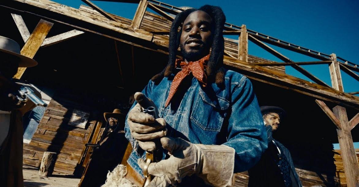 Shaboozey films a music video
