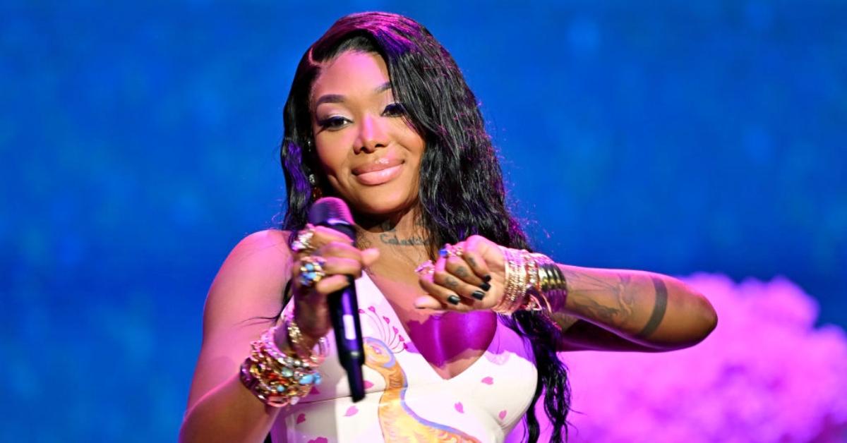 Summer Walker performs onstage during Strength of a Woman's 'Purpose Ball Bridging the Gap' on May 13, 2023 in Atlanta, Georgia.