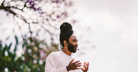 Ian Davis Helps Creatives Find Their Daily Vibe For Success