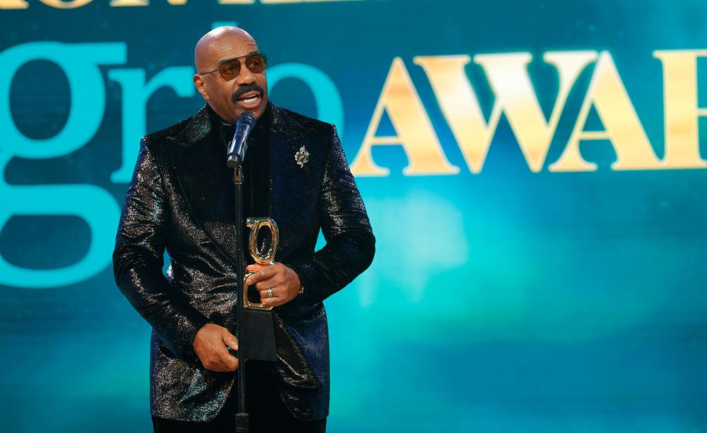 Steve Harvey's Path: Entertainment to Entrepreneurial Success Strategies