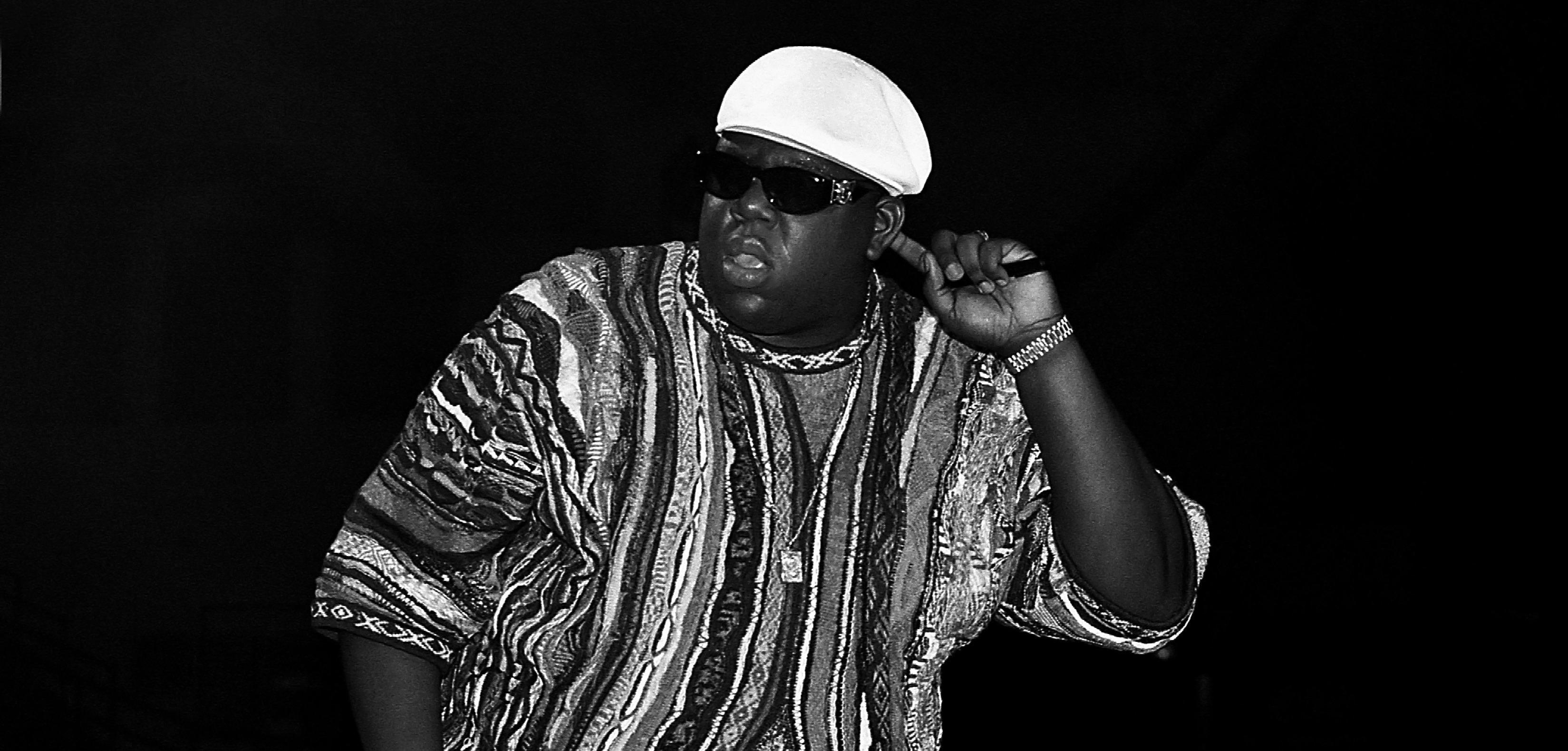 rapper notorious big performs at the international amphitheatre