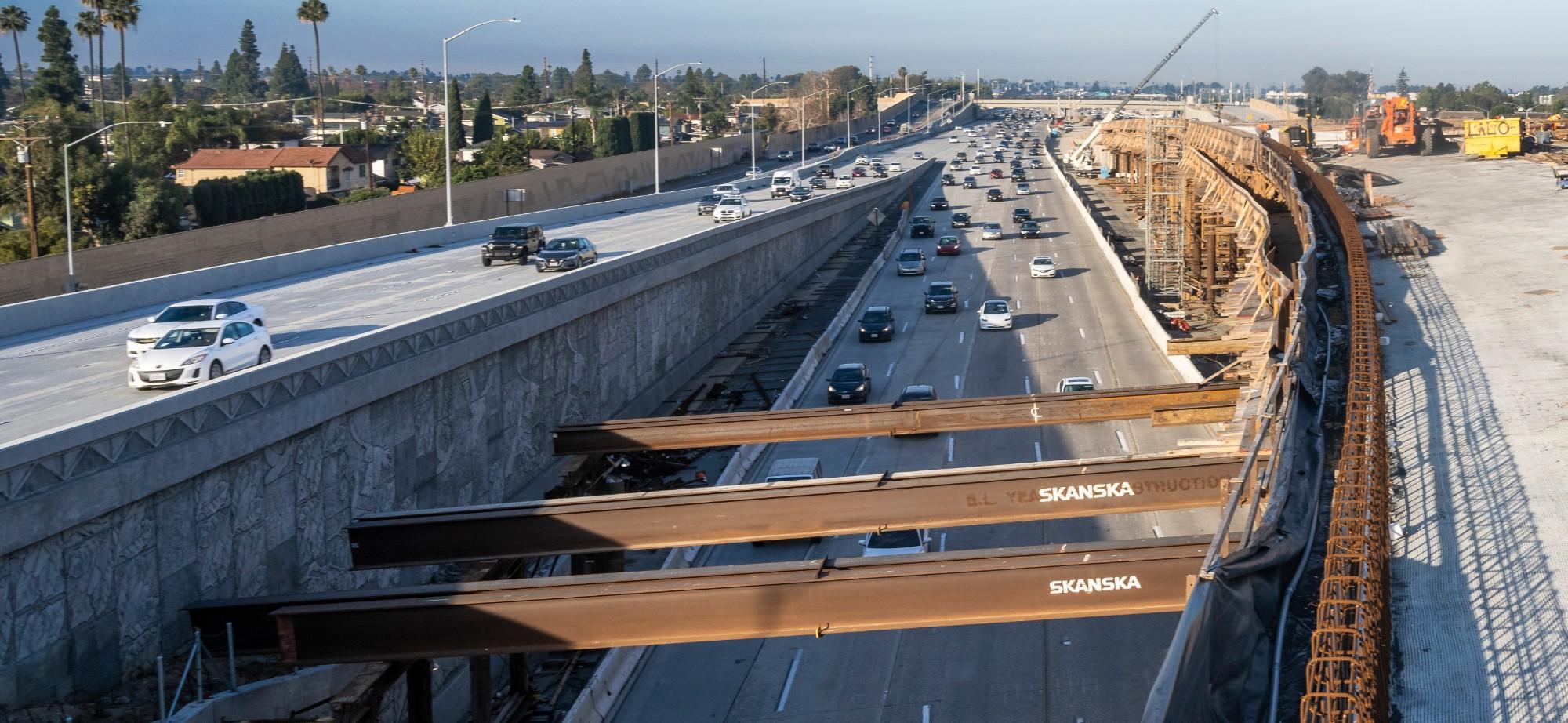 the  carpool connector road in costa mesa ca