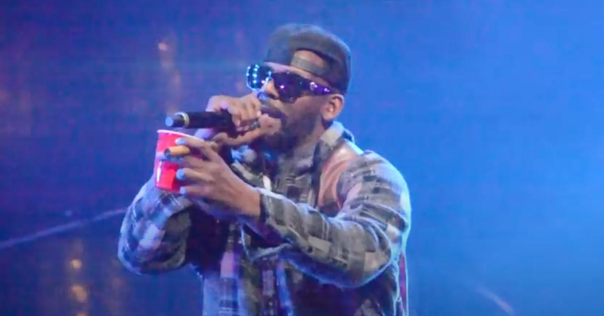 R. Kelly performs