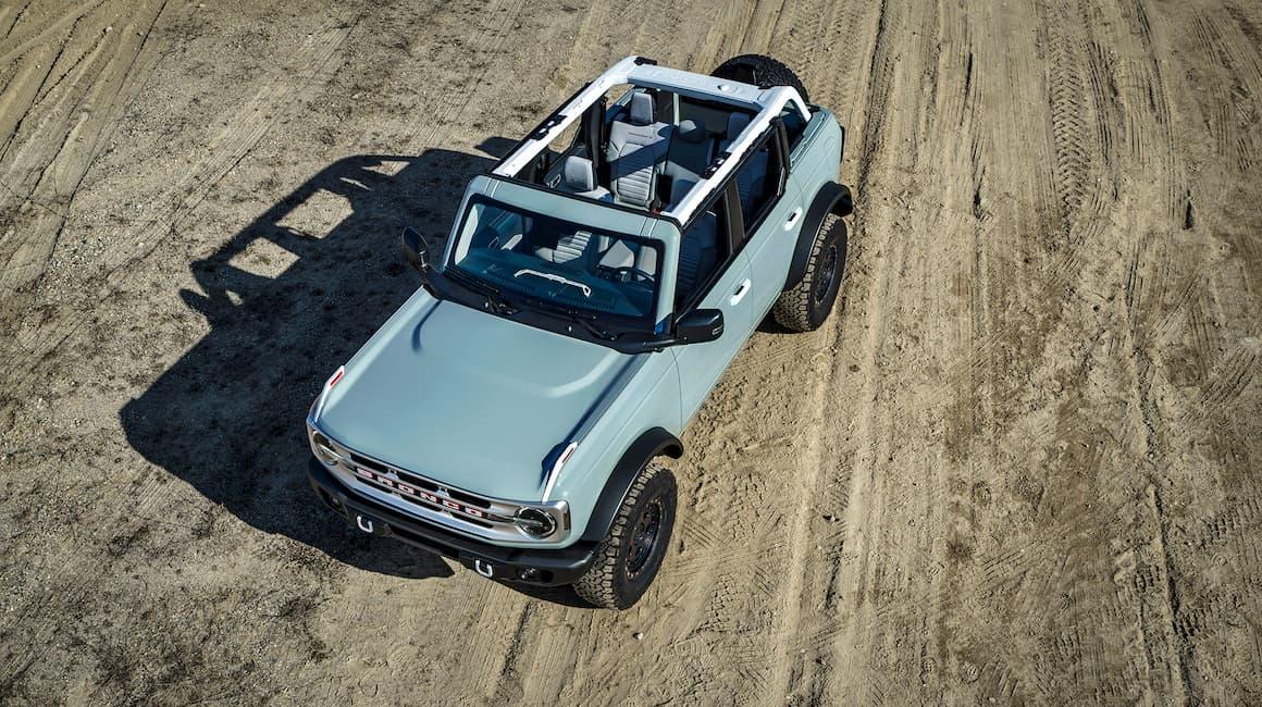 wp content/uploads///FordBronco_dr_accesories_