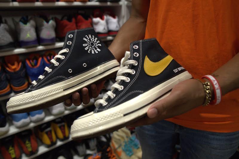 Converse x nike outlet swoosh harga