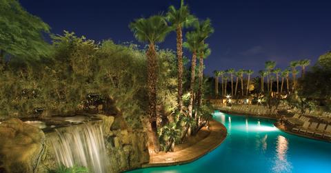 8 Reasons Families Flock To Pointe Hilton Squaw Peak Resort Phoenix