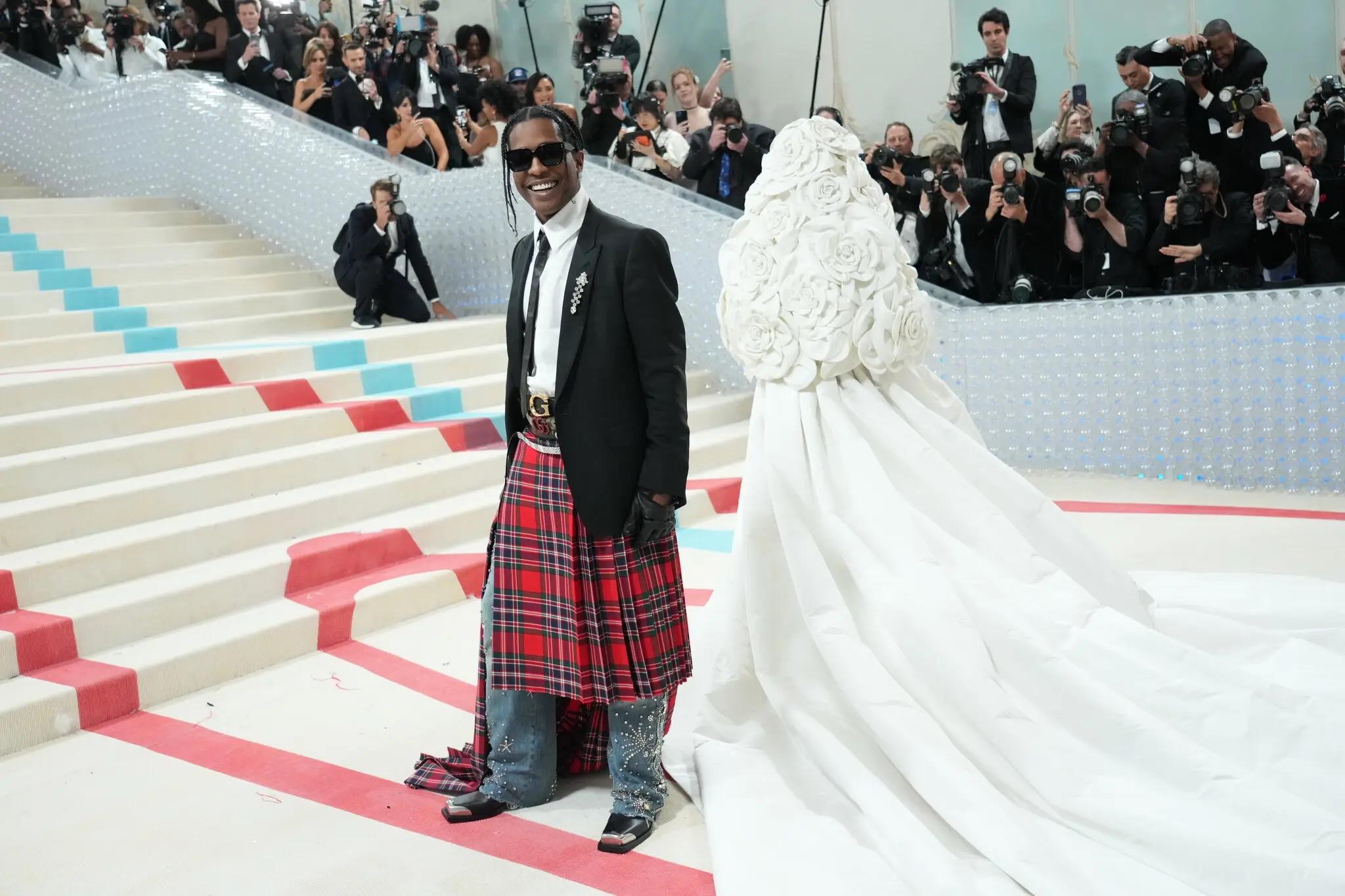 st metgala explainer  cmfp superjumbo