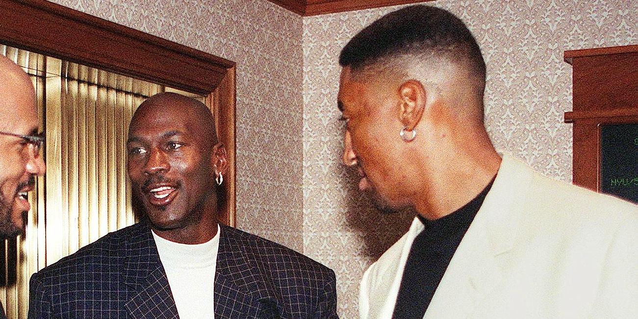 michael jordan c scottie pippen r and ron harper l get together before a meeting of the nati