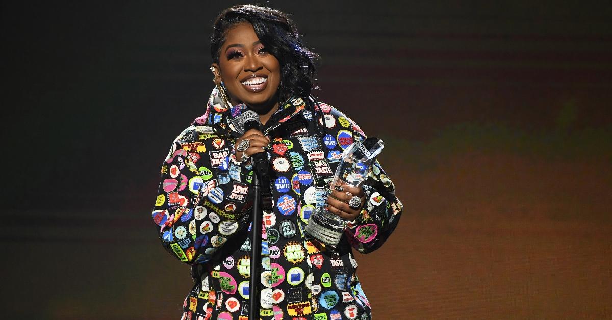 Missy Elliott smiling and accepting award