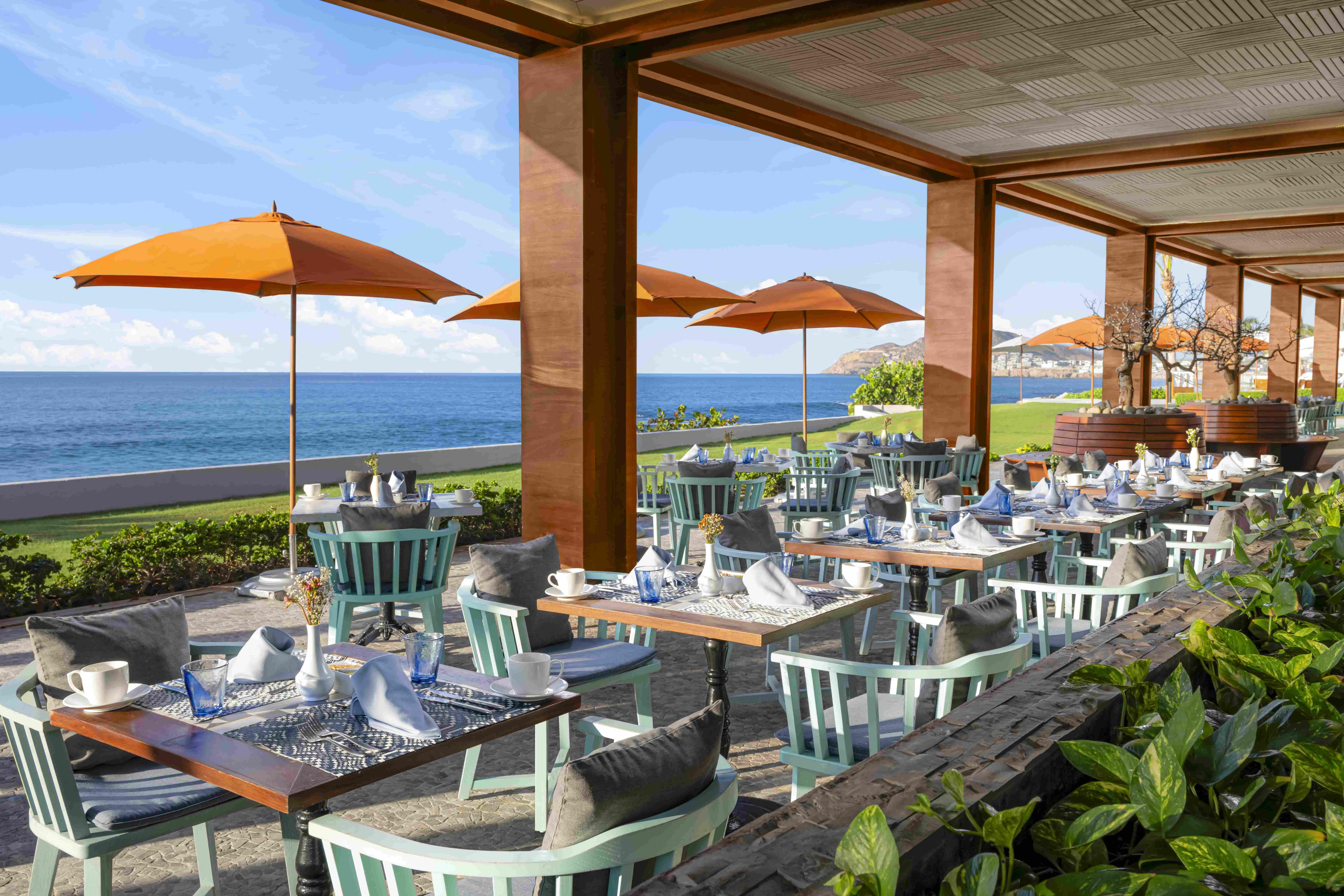azul restaurante grand velas los cabos velas resorts  min compressed