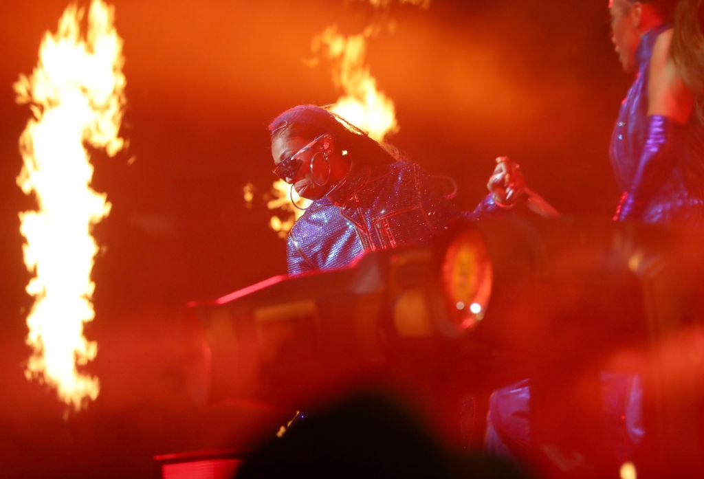 Missy Elliott performs onstage during The Essence Festival Of Culture in New Orleans, Louisiana. 