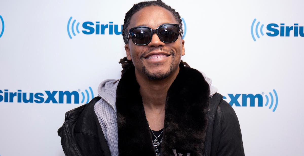 lupe fiasco record deal